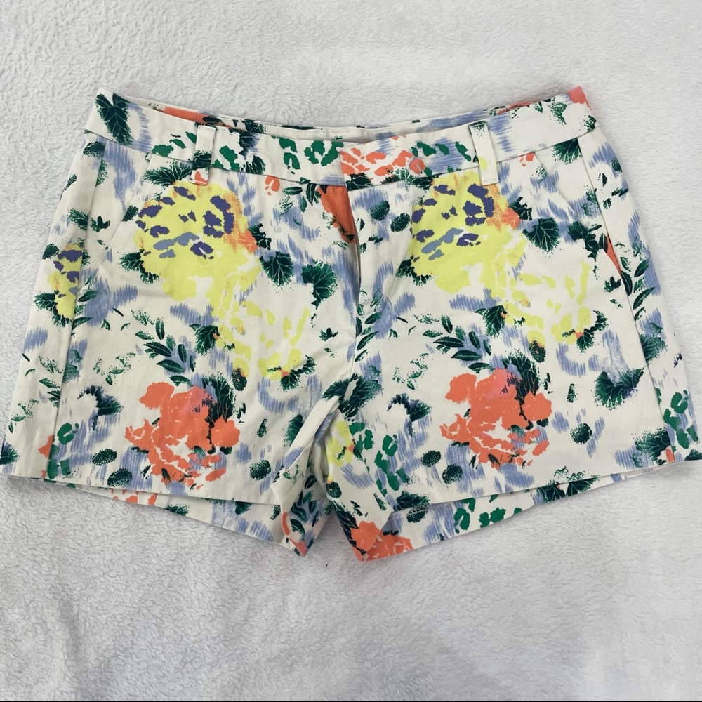 Gap floral shorts size 4